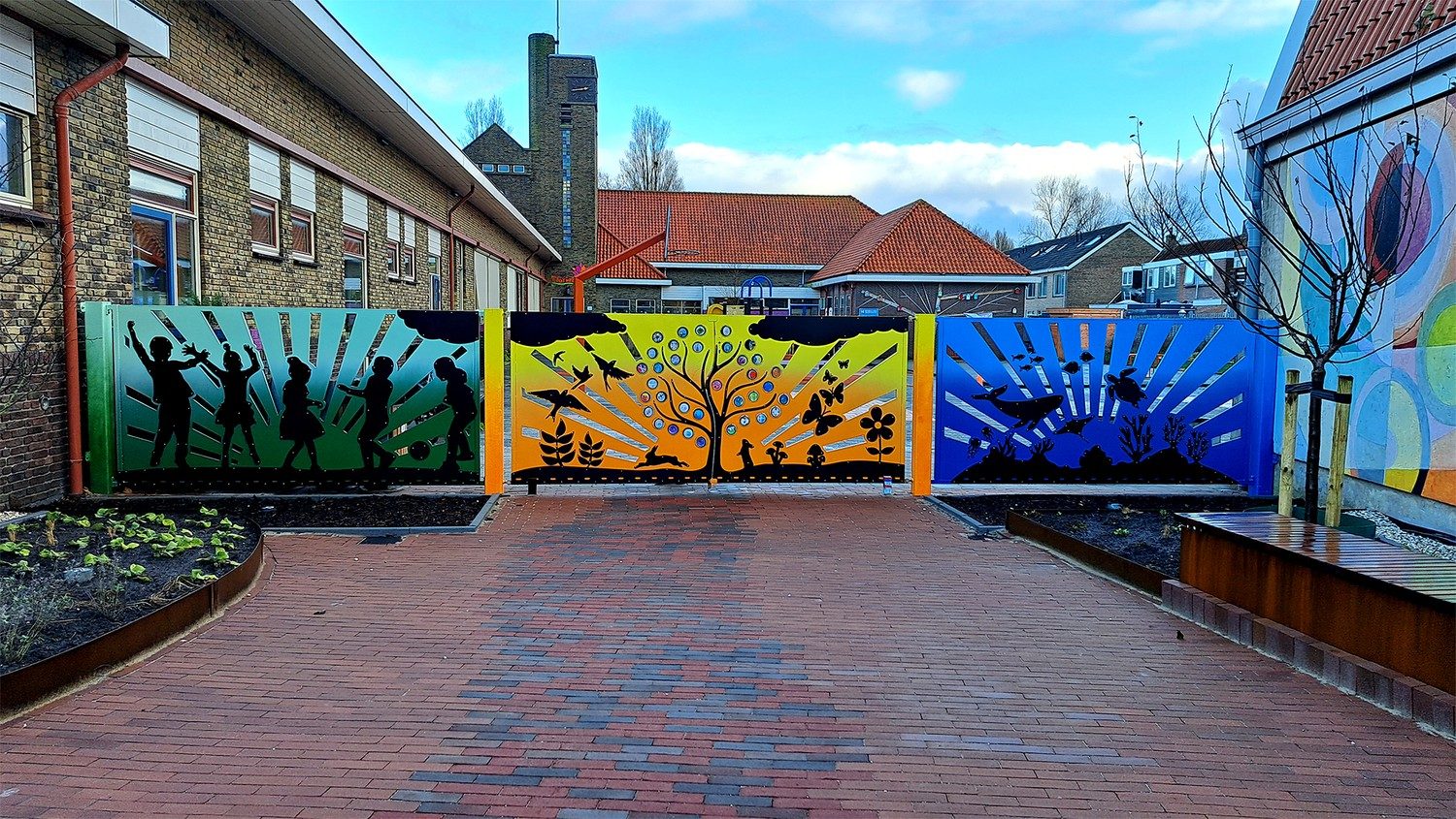 Poort van de Toekomst op het schoolplein